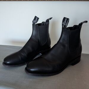 R.M. Williams Comfort Craftsmen Boots in Black NWOT